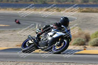 media/Oct-21-2024-Moto Forza (Mon) [[0d67646773]]/B Group/Session 2 (Turn 14)/